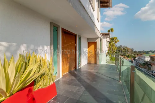 Casa En Venta En Los Naranjos