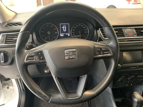 Imagen 15 de 15 de Seat Toledo 2017 1.4 Style Dsg
