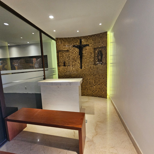Descubre El Lujo Y La Exclusividad En Bosque Real, Casa En Venta Bosque Real!!!!