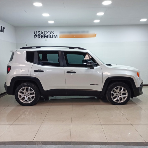 Imagen 6 de 17 de Jeep Renegade 1.8l Sport