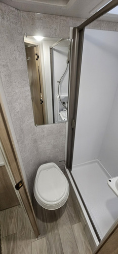 Trailer Importado Winnebago 1720fb - Okm - Y@w2
