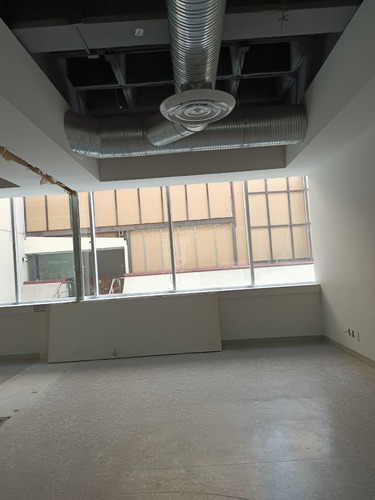 Rento Oficina 630 M2, En El Mejor Corredor De Edificios Corporativos De Oficinas
