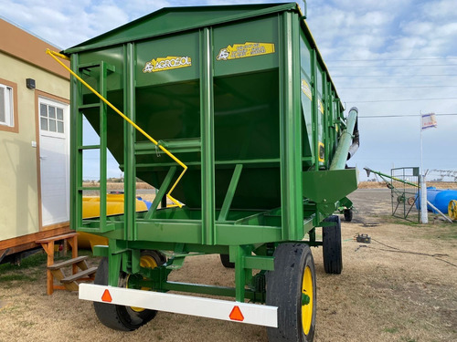 Tolva Para Semilla Y Fertilizante 12 Tt Agrosol