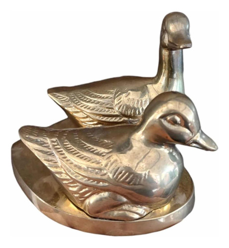 Par Patitos Bronce Base Forma Corazón (Usado)