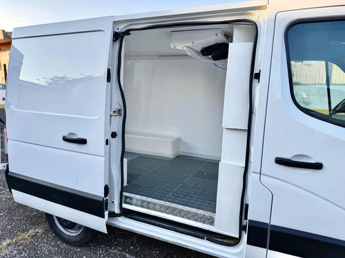 Renault Master 2.3 L1h1 5p 6 marchas