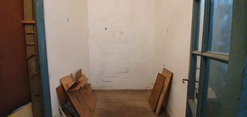 Local Comercial En Alquiler Ubicado En Balvanera