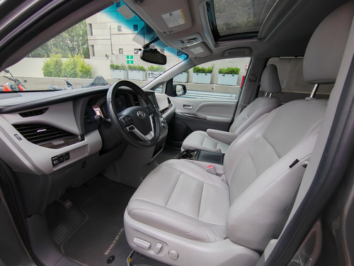 Toyota Sienna 3.5 Xle Piel At