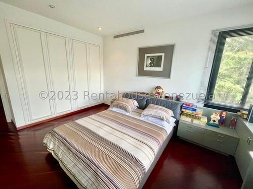 Se Vende Increible Planta Baja En Colinas De Tamanaco Para Un Excelente Estilo De Vida 24-11262 Cs