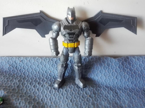 Batman Armor Mattel 30cm Dc Luz Y Sonido Batman Vs Superman