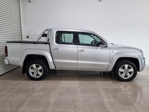 Imagem 2 de 8 de Volkswagen Amarok 3.0 V6 Tdi Diesel Highline Cd 4motion Aut