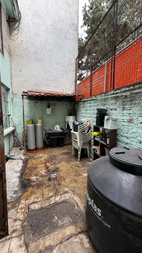 Vende Casa En Excelente Ubicación, En La Colonia Unidad Modelo