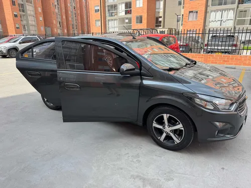 Chevrolet Onix 1.4 Ltz 5 p