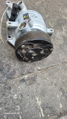 Compresor De Aire Acondicionado De Mazda 2 (Usado)