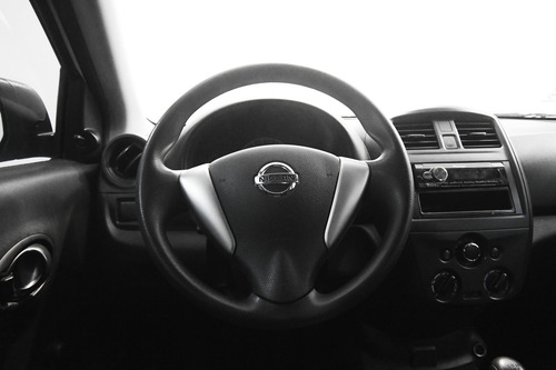 Imagen 11 de 15 de Nissan Versa 2019 1.6 Drive Mt