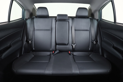 Imagen 10 de 15 de Toyota Yaris 4p Xls Pack Cvt