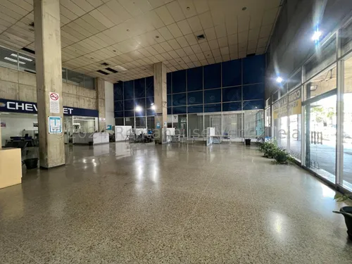 Mega Local Comercial !! 24-20825