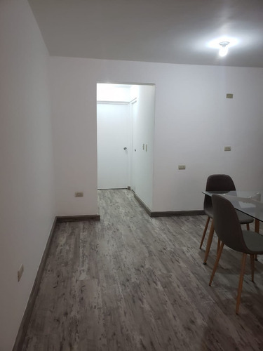 Se Alquila, Apartamento 1hab Amueblado Remodelada, Centrico Y Acogedor En Naco
