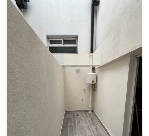 Dueño Directo Vende, Monoambiente Con Patio Hecho A Nuevo Sin Comision Inmobiliaria