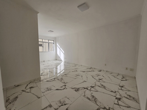 1 Dorm 2 Wcs Em Santos 77mts2 Uteis
