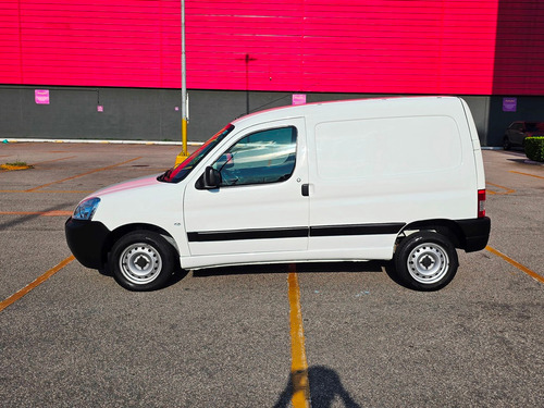 Peugeot Partner Furgon 1.6 800kg Flex 5p