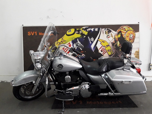 Imagem 2 de 8 de Harley Davidson Flhrc Road King