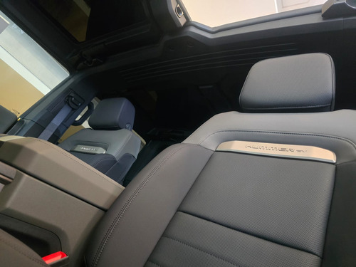 GMC Hummer EV PICKUP DEMO