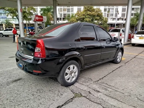 Renault Logan 1.6 Dynamique Fii