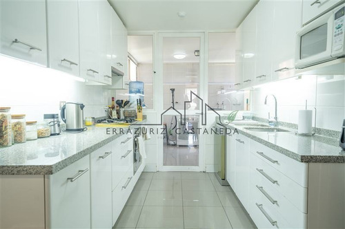 Imagen 5 de 16 de Elegante Departamento En Venta De 4 Dorm. En Las Condes