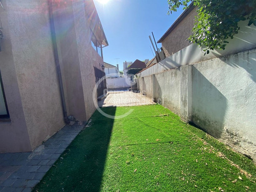 Venta Casa En Viña Del Mar, Sector Oriente,solida Y Luminosa