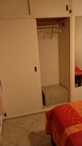 Apartamento Frente Al Mar En Pequeño Complejo.