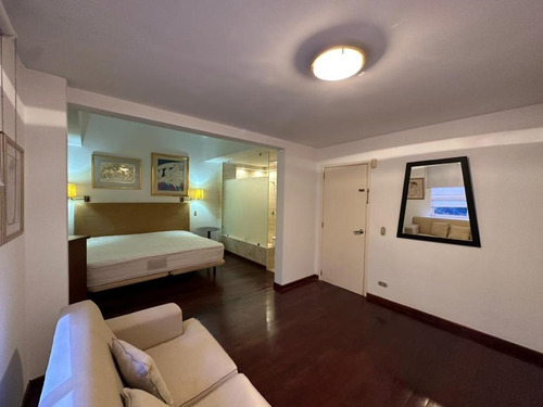 En Alquiler Town House En Residencias Vistalago En Altos De Guataparo