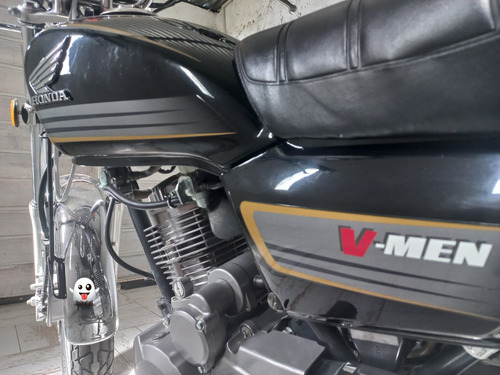 Vendo Honda V-men 125cc