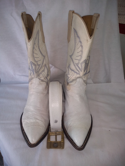 botas blancas de avestruz