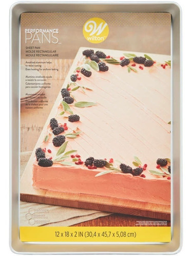 Molde Para Pastel Rectangular Wilton 12x18x2'' 2105-182
