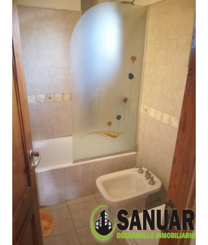 Imagen 8 de 10 de Vendo Casa 5 Dormitorios San Isidro Villa Allende!