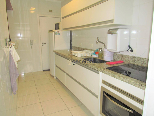 Apartamento À Venda Na Praia Do Tombo, 02 Dormitórios, Com Sacada E Garagem - Ap0393