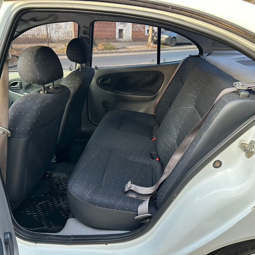 Renault Megane 1.9 I Tric Pack Plus