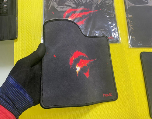 Imagem 3 de 7 de Mouse Pad Gamer Havit Mp837 De Tecido P 210mm X 250mm X 2mm
