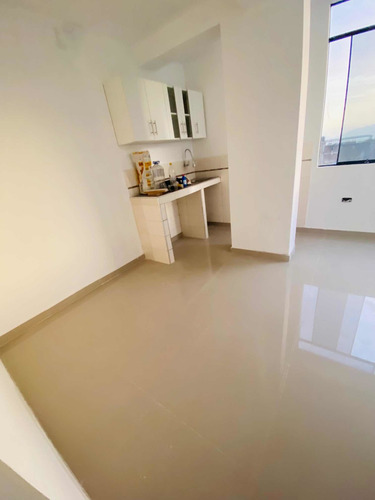 Imagen 1 de 12 de Alquiler De Mini Departamento 1 Y 2 Cuartos -san Juan De Lurigancho (estación Bayóvar)mariscal Cáceres