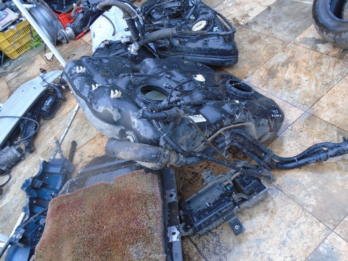 Imagen 3 de 3 de Vendo Tanque De Gasolina De Hyundai Santa Fe Año 2011