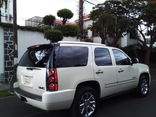 Imagen 5 de 13 de Gmc Yukon 2012 6.2 C Denali 403 Hp 4x4 At
