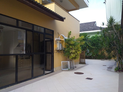 Imagem 29 de 30 de Venda - P. De Itauna - Excelente Casa, 850m² Construído, 3 Salas, 4suites, Apto 2qtos P/visitas, Dependências, Piscina, Sauna, Sótão. 1000m² Terreno - Sqa1607i - 69009919