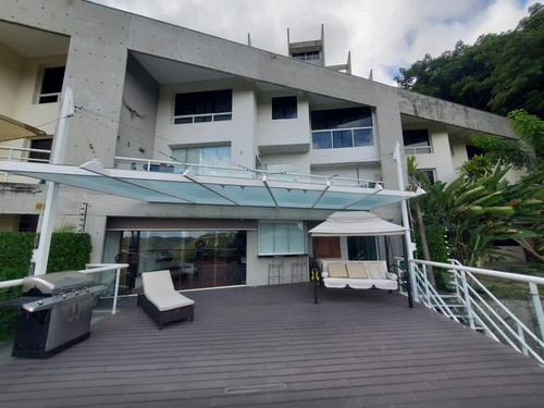 Townhouse Exclusivo