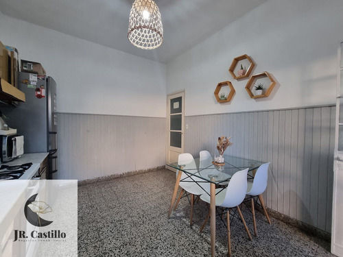 Casa Venta 2 Dormitorios Castelar