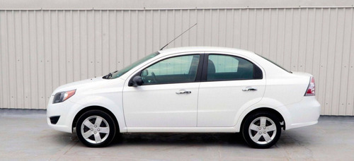 Imagen 5 de 14 de Chevrolet Aveo 2018 1.6 Ls Mt