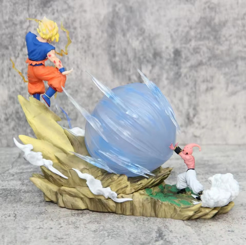 Figura Estatua Dragon Ball Z Goku Vs Majin Buu Con Luz 21cm