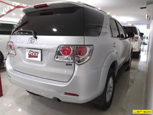 Toyota Fortuner Sr 4x4