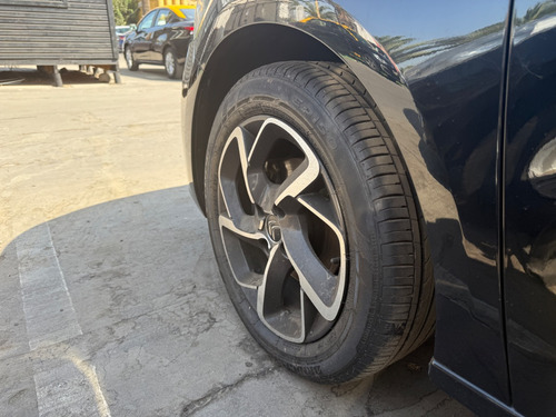 Citroën C-Elysée 1.6 Hdi 92 92 Bvm Shine