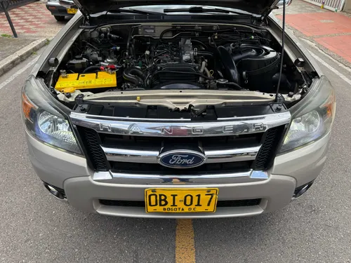 Ford Ranger 2.5 Diesel 4x4 XTL