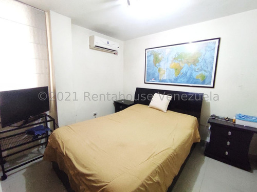 Imagen 19 de 22 de Amplio Apartamento 104mts Venta Calicanto Estef 22-12891